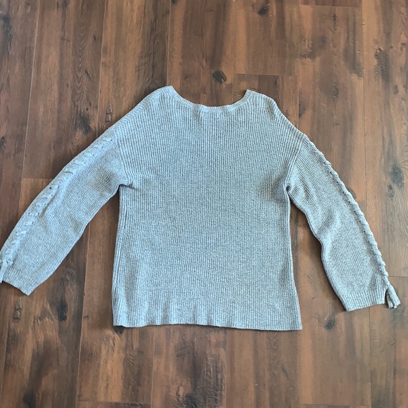 AMERICAN EAGLE 🦅 BRAIDED SWEATER - Picture 2 of 6